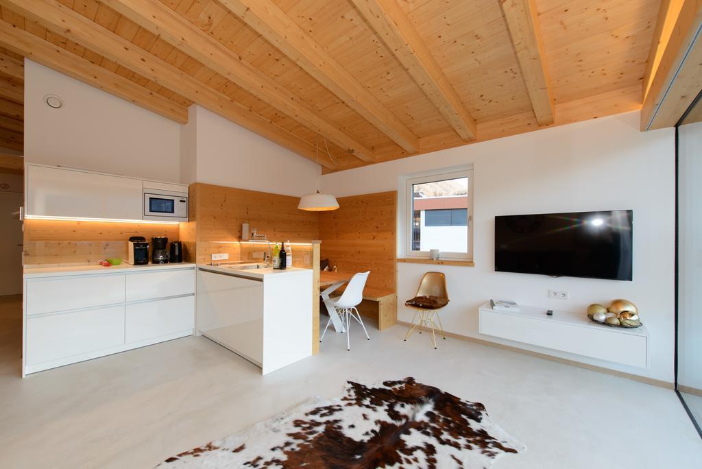 Moar Lodge Postal / Burgstall Екстер'єр фото